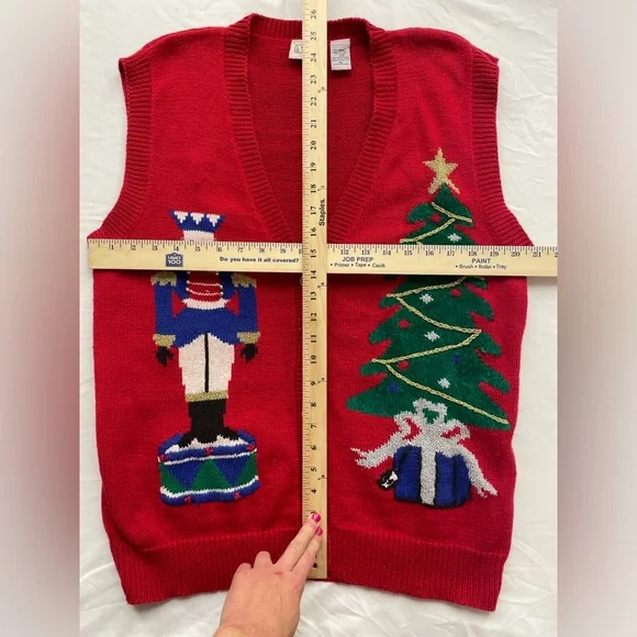 Vintage Laura Gayle Button Up Red Christmas Sweater Vest - Picture 6 of 10